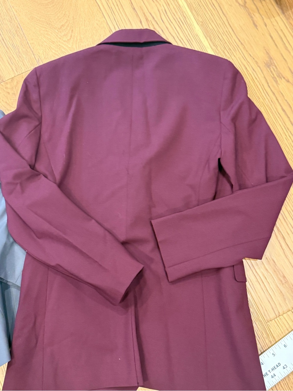 *Theory Blazer Bundle Women's Size 0 Gray Open Front & Burgundy Tailored Jackets - Picture 9 of 12